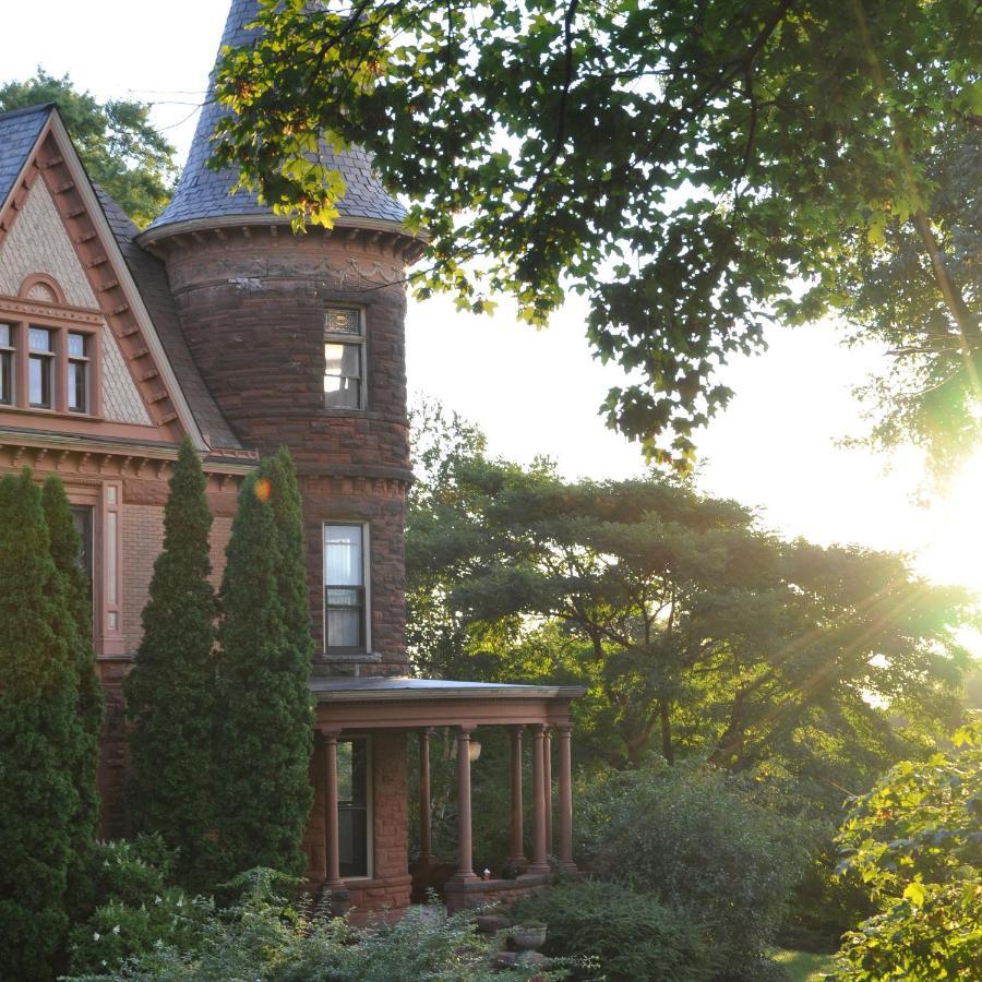 Henderson Castle Inn 캘러머주 외부 사진